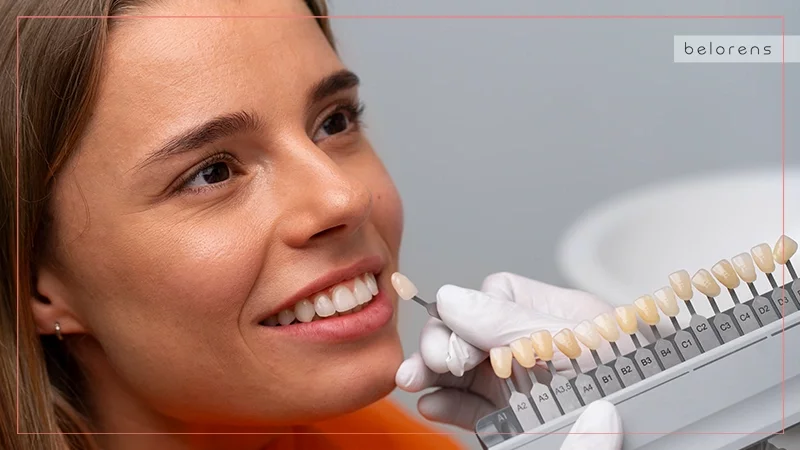 الفروق في العناية ما بعد تركيب فينير الأسنان ولامينيت الأسنان