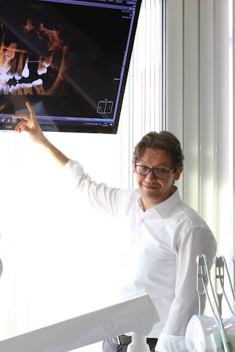 Dr.Emre Cimen 