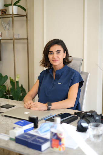 Dr.Elif Dagli 