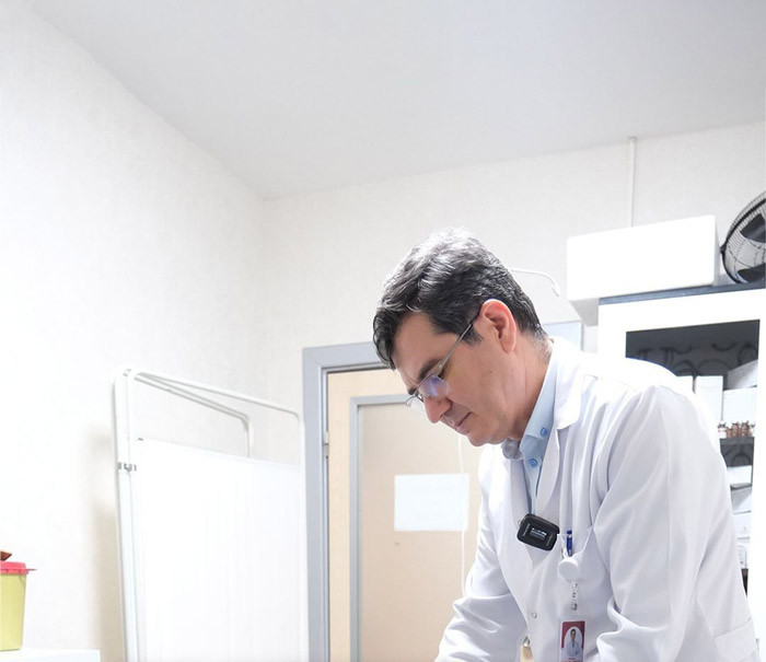 Dr.H. Cevdet Altinyazar 