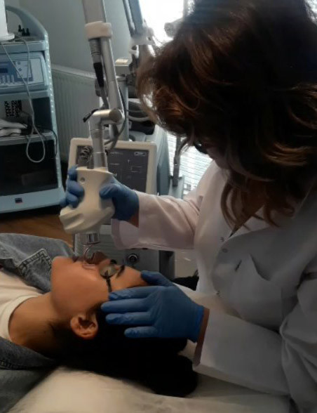 Dr.Banu Oncel 
