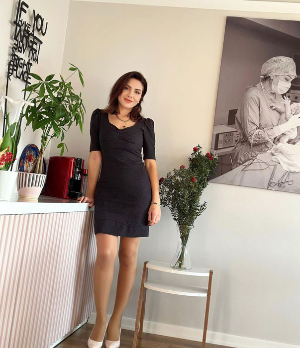 Dr.Alev Timur 